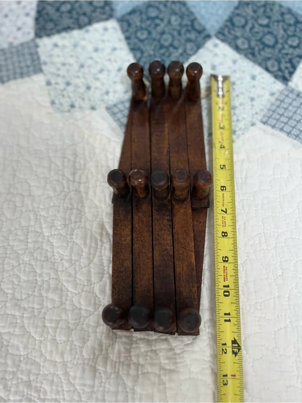 Rustic vintage refreshed stain wooden Expandable Adjustable 13 Chunky Pegs Rack